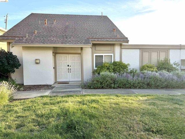 Townhouse for sale in Concord, California