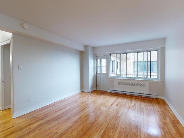 Apartment for rent in St. Leonard's, Quebec