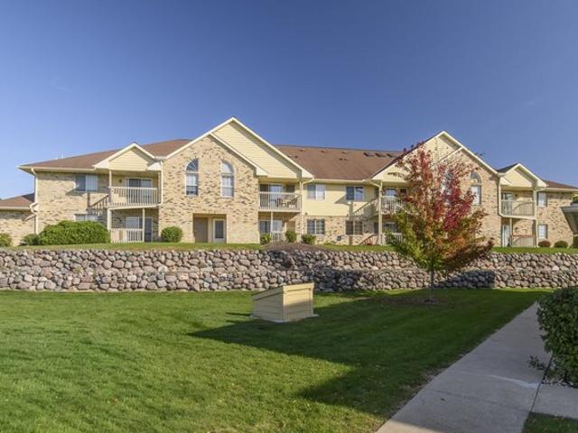 Condo for sale in Delafield, Waukesha County