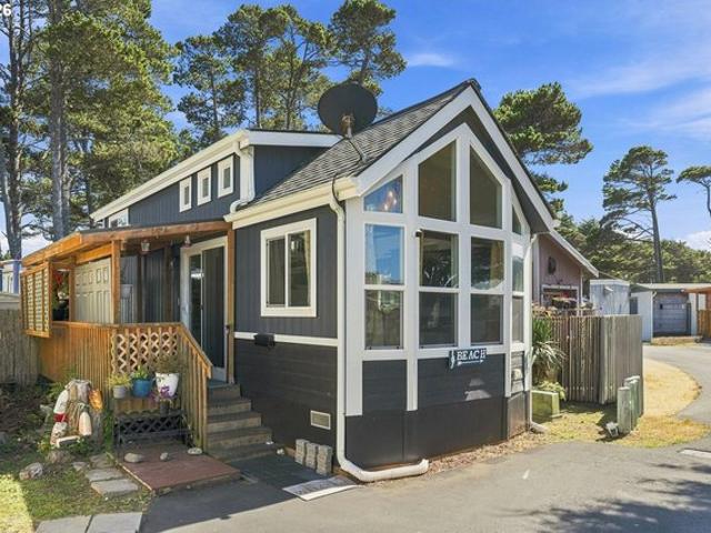 House for sale in Oregonia