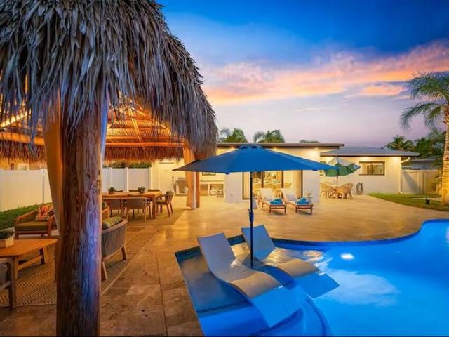House for sale in Oakland Park, Florida