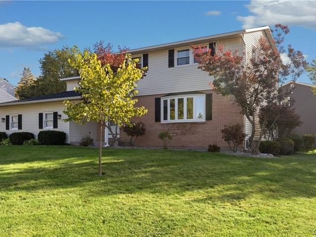 House for sale in Village of Manlius, Town of Manlius