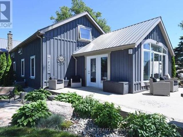 House for sale in Port Bruce, Ontario