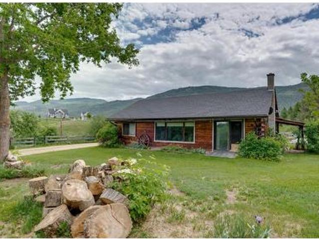 House for sale in Spallumcheen, British Columbia