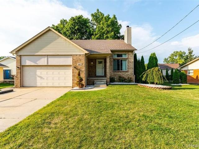 House for sale in Lake Orion, Michigan