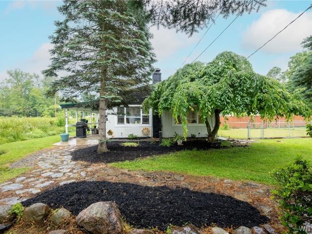 House for sale in Irving, New York