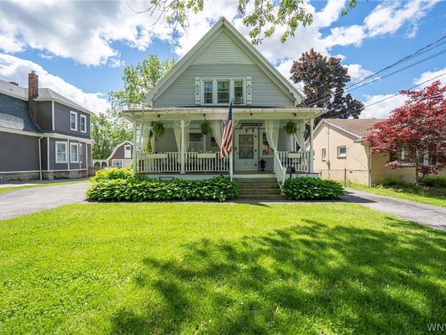 House for sale in West Seneca, New York