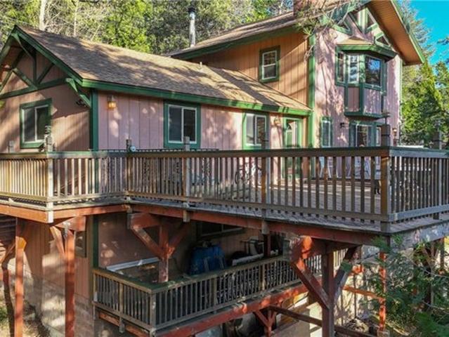 House for sale in Cedarpines Park, California