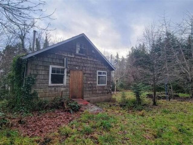 Property for sale in Clayoquot, British Columbia