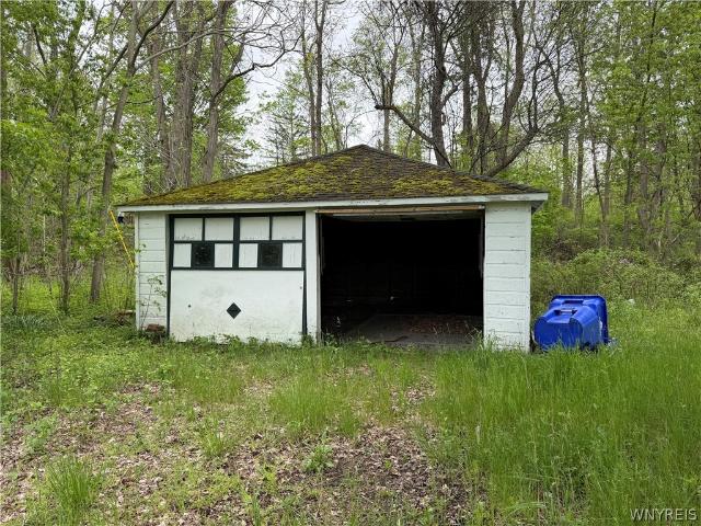 Land for sale in Clarence, New York