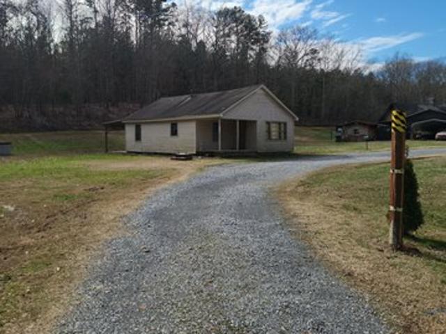 House for sale in Menlo, Georgia