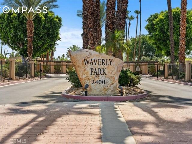 Townhouse for sale in Palm Springs