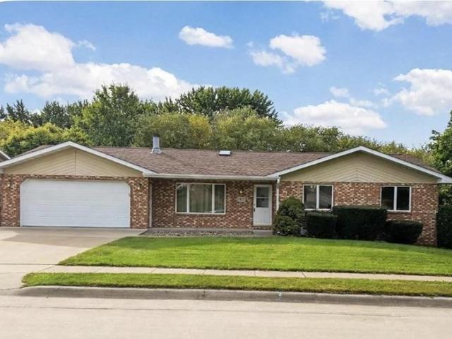 House for sale in Dubuque, Dubuque County