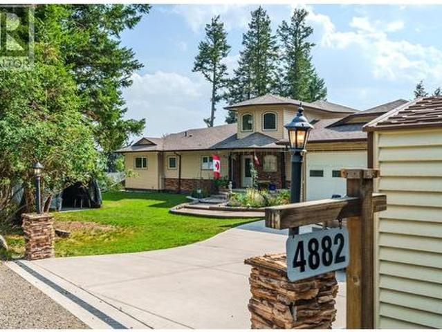 House for sale in 108 Mile Ranch, British Columbia