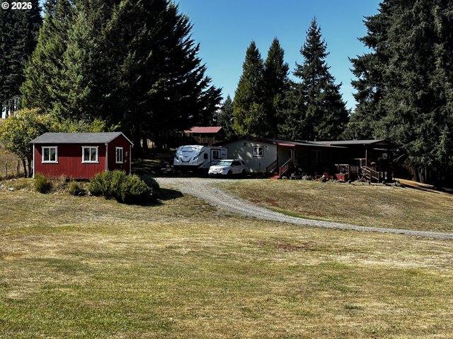 House for sale in Oakridge, Lane County