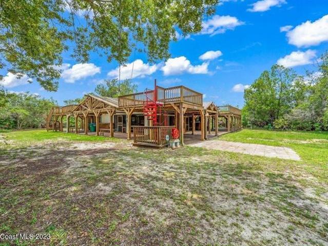 House for sale in Grant, Florida