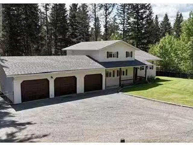House for sale in 108 Mile Ranch, British Columbia