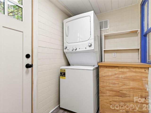 House for sale in Bakersville, North Carolina