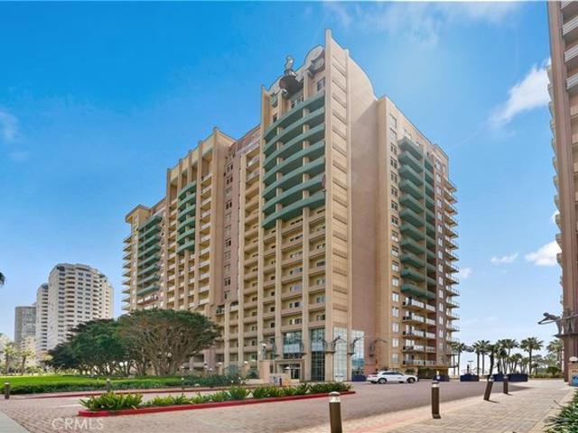 Condo for sale in Long Beach, California