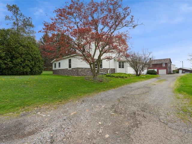House for sale in Cabot, Pennsylvania