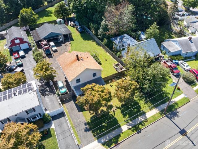 House for sale in Middlesex, Middlesex County