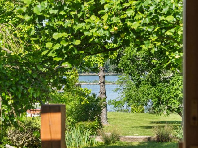 House for sale in Stone, Missouri
