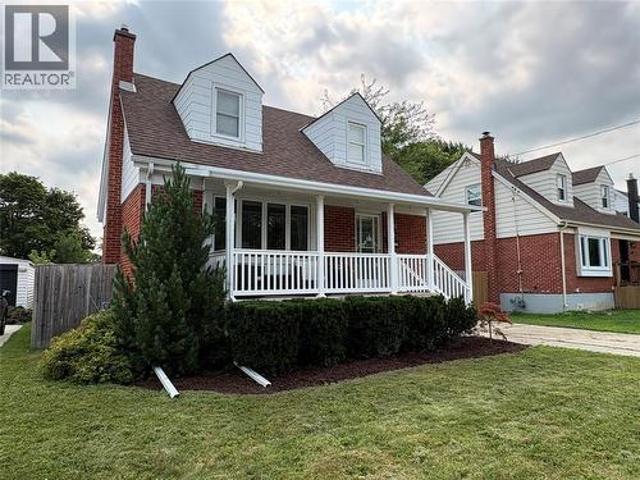 House for sale in Brights Grove, Ontario