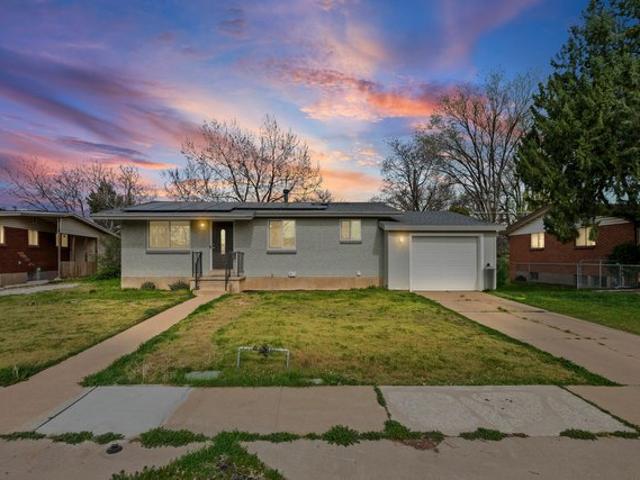 House for sale in Clearfield, Utah