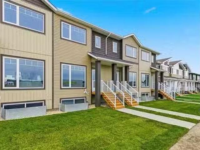 House for sale in East St. Paul, Manitoba