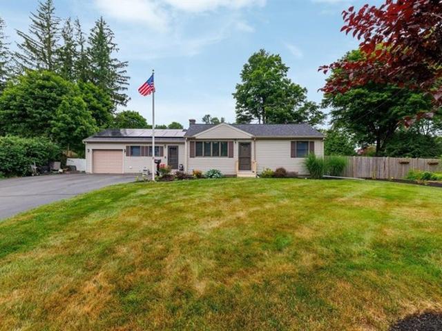 House for sale in Leicester, Massachusetts