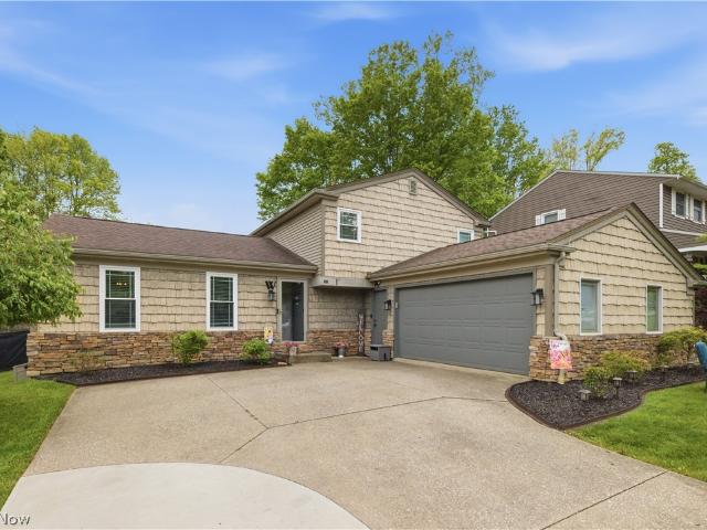 House for sale in Medina, Ohio