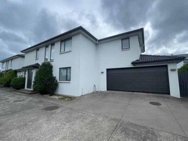 House for rent in Hillsborough, Oroua County