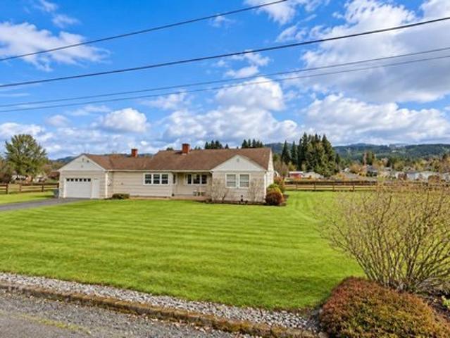 House for sale in Sweet Home, Linn County