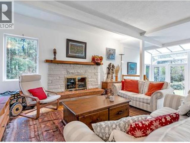 House for sale in West Vancouver, British Columbia