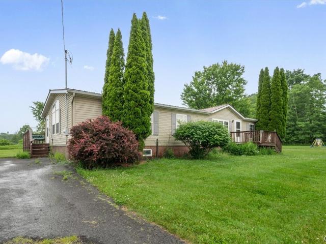 House for sale in Oneida, New York