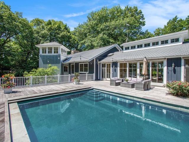 House for sale in Bridgman, Michigan