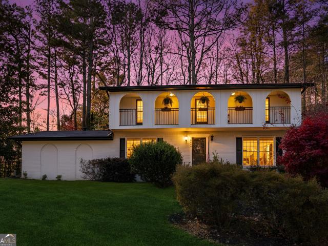 House for sale in Dunwoody, Georgia