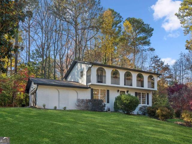 House for sale in Dunwoody, Georgia