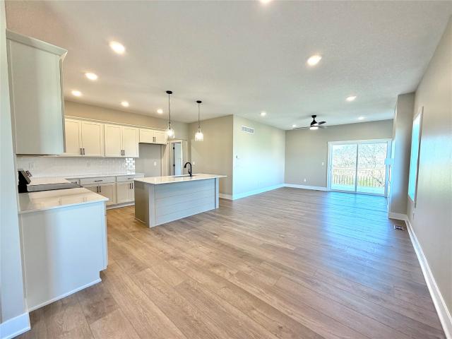 House for sale in Grand View Estates, Van Meter
