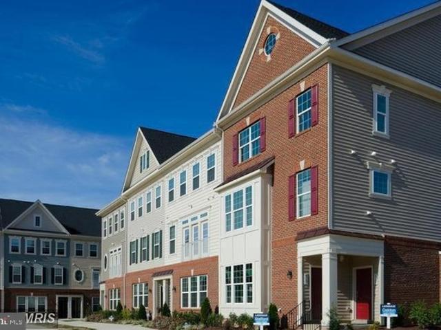 Condo for sale in Virginia