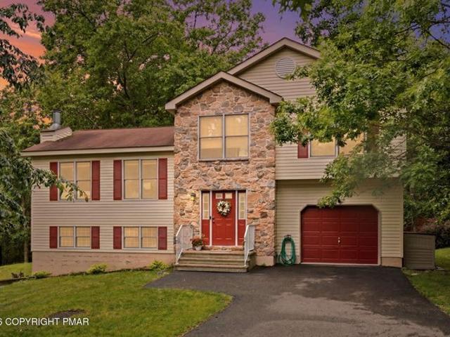 House for sale in Dingmans Ferry, Pennsylvania