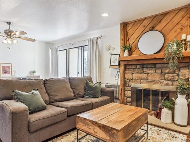 Condo for sale in Arapahoe, Colorado