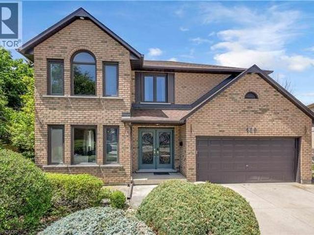 House for sale in Ancaster, Ontario