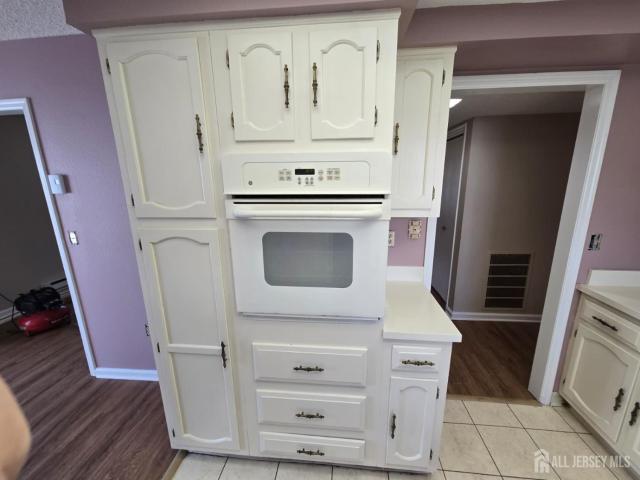 Condo for sale in Monroe Township, New Jersey