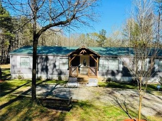 House for sale in Colbert, Georgia