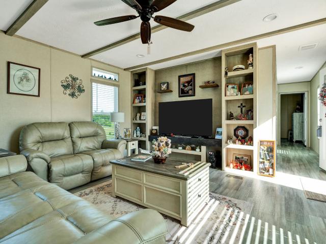 House for sale in Old Englewood, Englewood