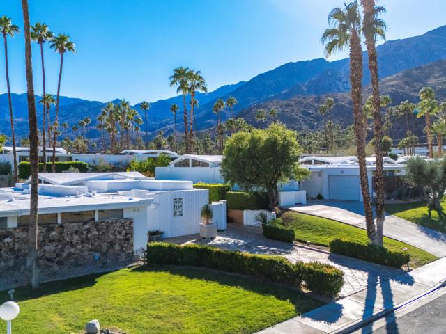 Condo for sale in Palm Springs, California