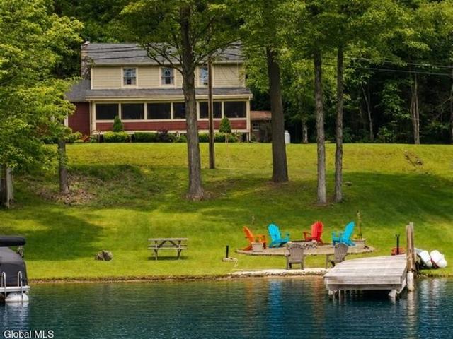 House for sale in New York