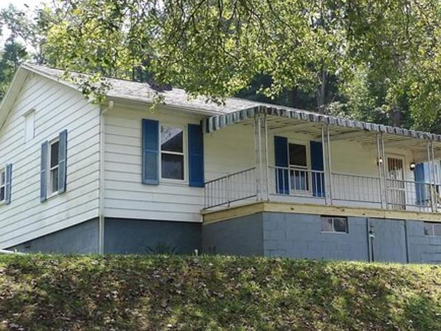 House for sale in Fairmont, West Virginia