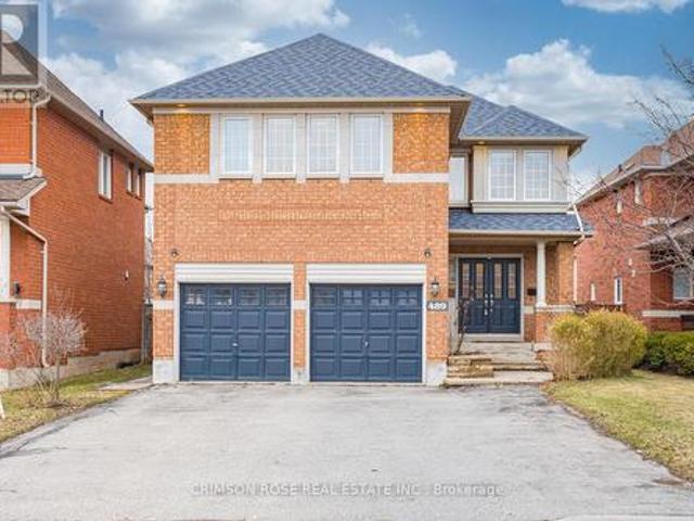 House for sale in Oakville, Ontario